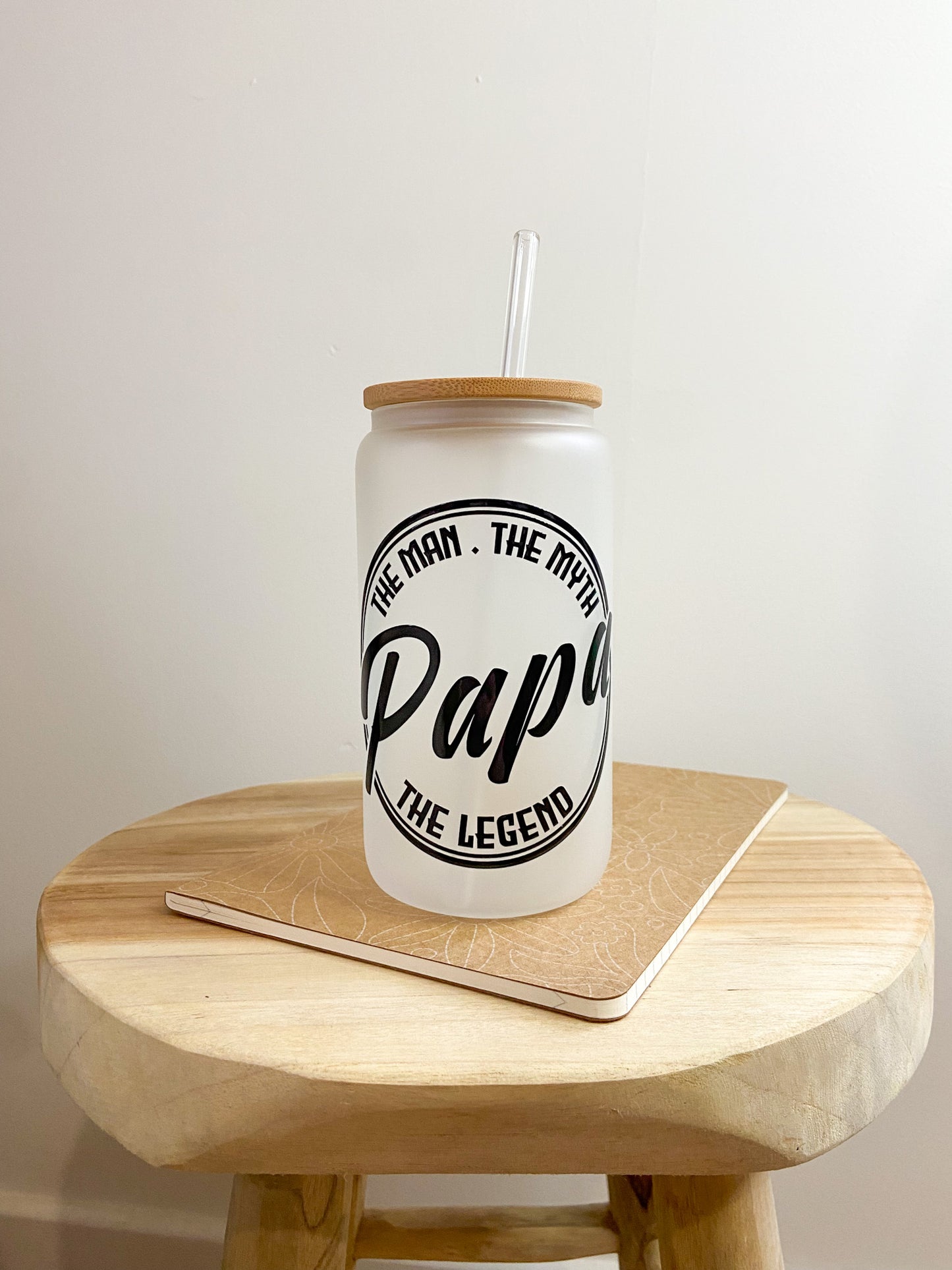 Verre Papa , l'Homme, le Mythe, la Légende